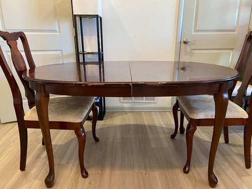 Extending dinner table with - , 2